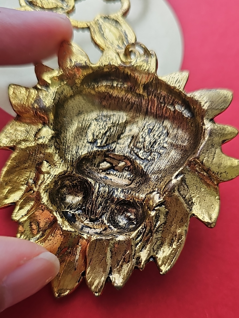 Rhinestone Pave Fashion Tribal Lions Head Necklace - Picture 5 of 7